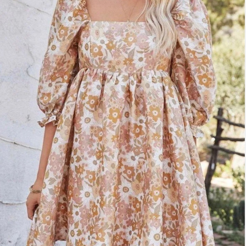 Storia Floral Puff Sleeve Babydoll Dress